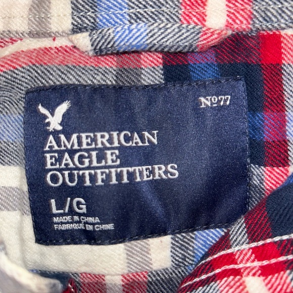 American Eagle long sleeve button down - Picture 2 of 2